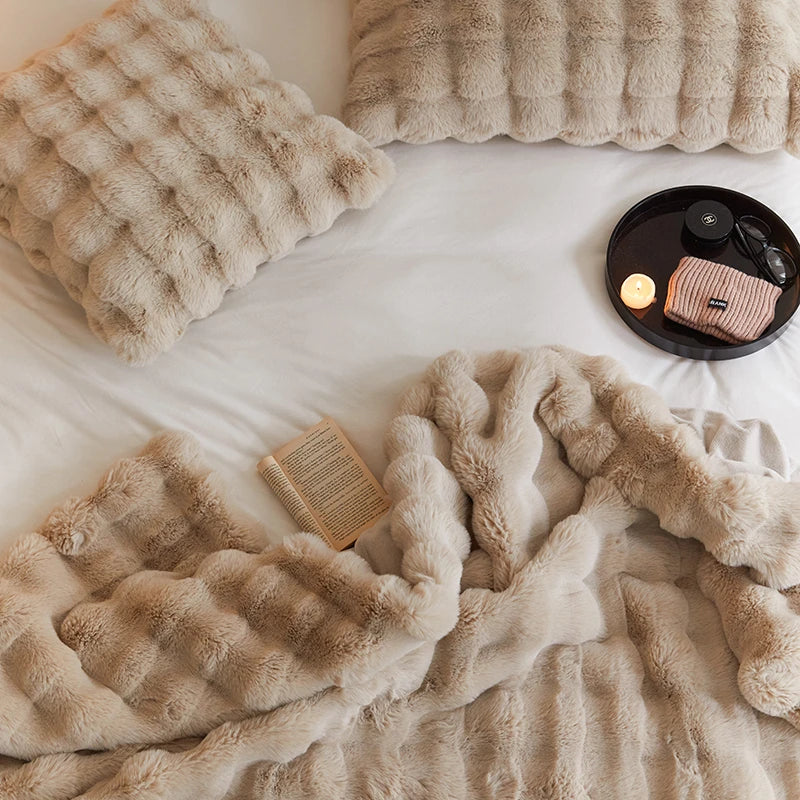 Naporia Milano – Faux Fur Luxury Blanket